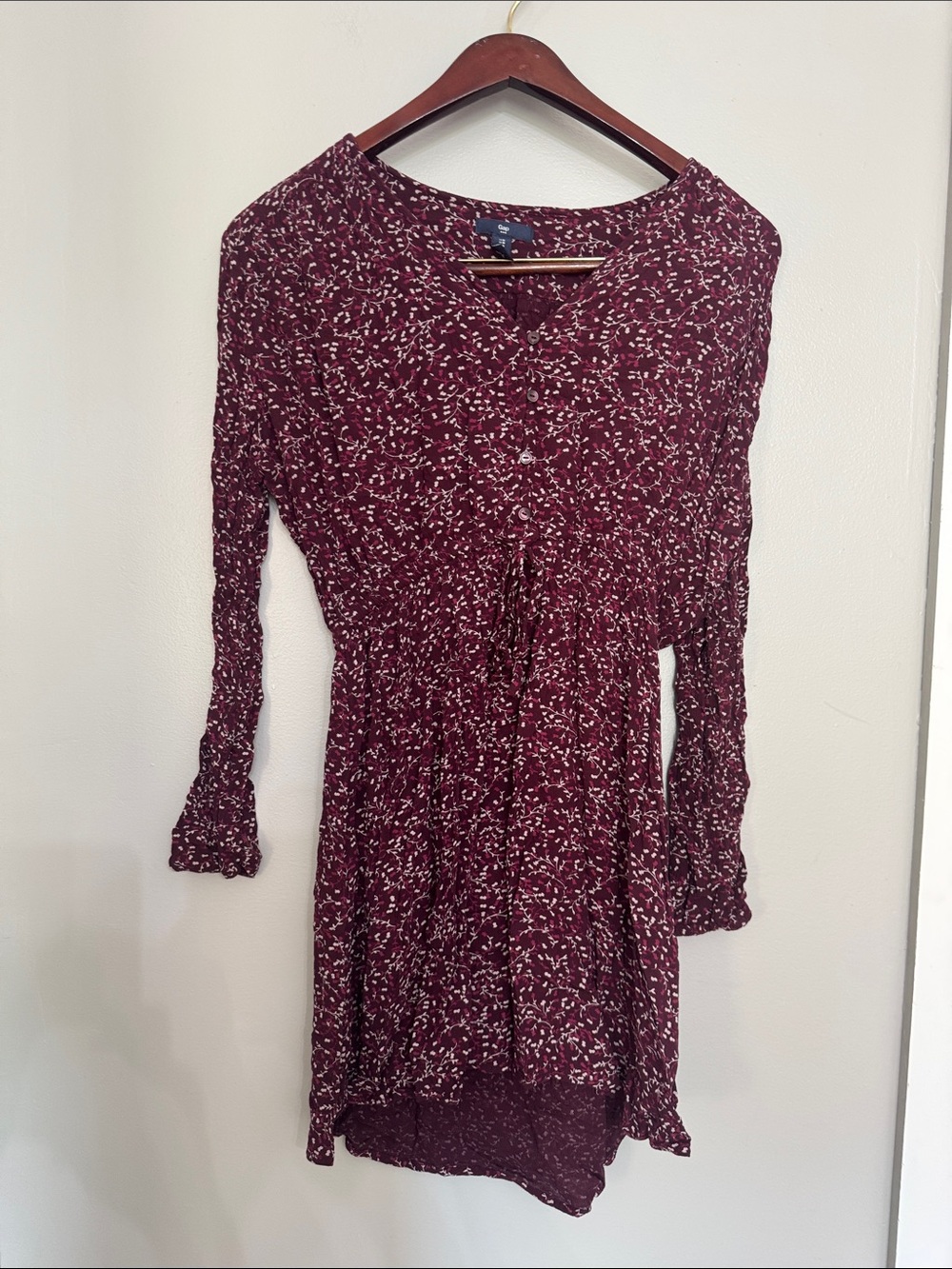 GAP Burgundy Long-Sleeve Floral V-Neck Dress